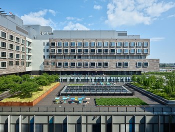 Hospital Krankenhaus Nord - rooftop terrace