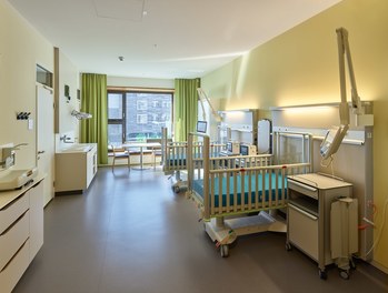 Hospital Krankenhaus Nord - patient´s room