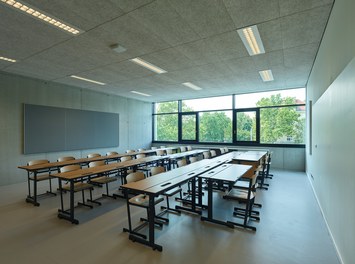 High School ENK; conversion - class room