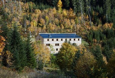 TUM Research and Education Center - general view
