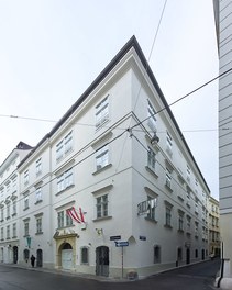 Conversion Sonnenfelsgasse + Bäckerstrasse - view from street