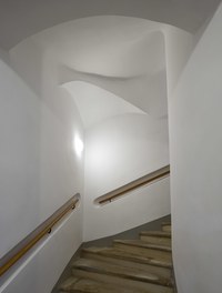 Conversion Sonnenfelsgasse + Bäckerstrasse - staircase