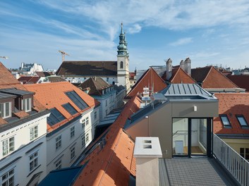 Conversion Sonnenfelsgasse + Bäckerstrasse - urban-planning context