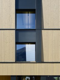 Office Building S6 - detail of facade