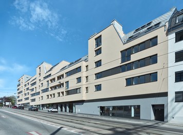 Housing Complex Breitenfurt - 