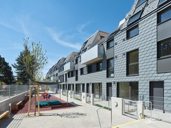 Housing Complex Breitenfurt - 