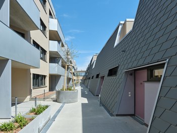 Housing Complex Breitenfurt - 