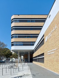 University of Vienna - Biology Building - 