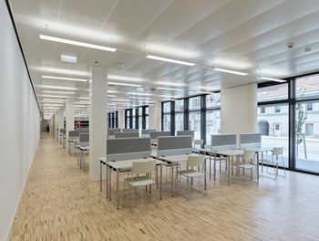 University of Vienna - Biology Building - 