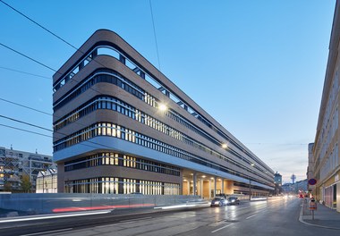 University of Vienna - Biology Building - 