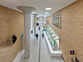 University of Vienna - Biology Building - 