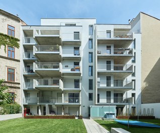 Housing Estate Obere Augartenstrasse - 