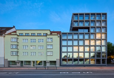 VLV Headquarter - 