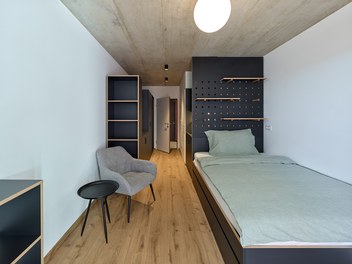Studenthome Milestone - 