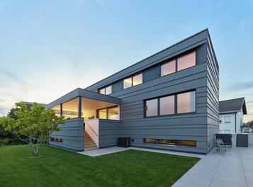 House G - 