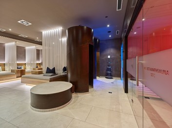 Hotel Post - Pool and Wellness - 